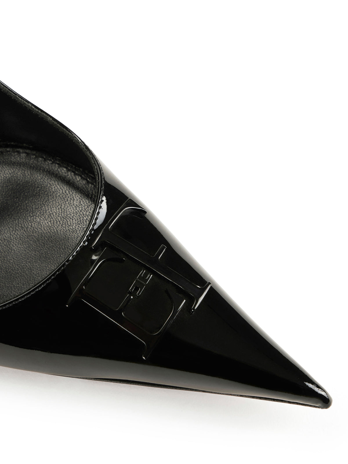 Patent leather slingback shoes