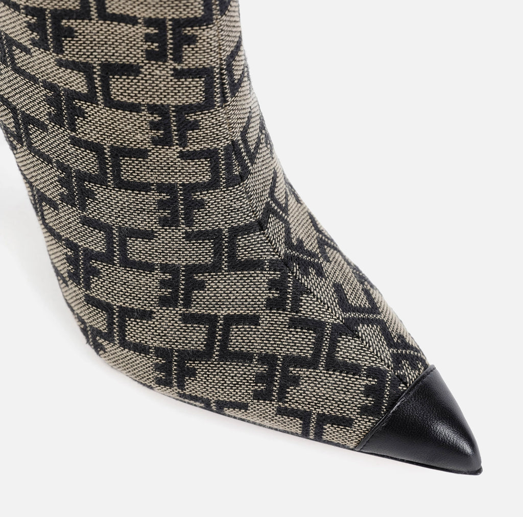 Monogram Cuissardes