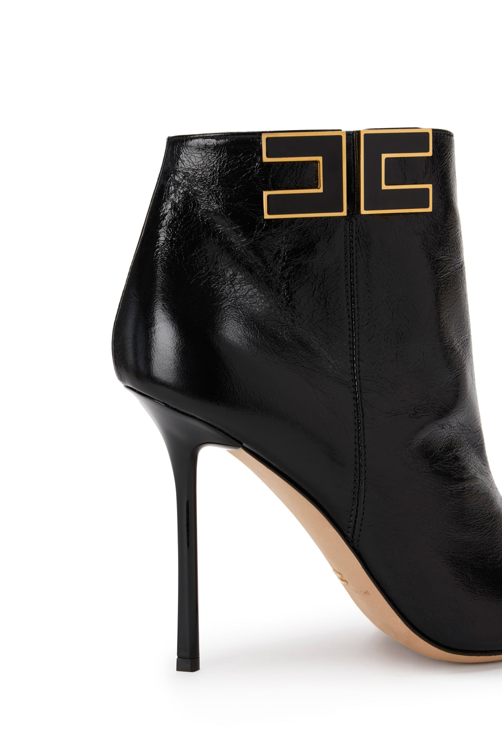 Leather boots with logo detail
