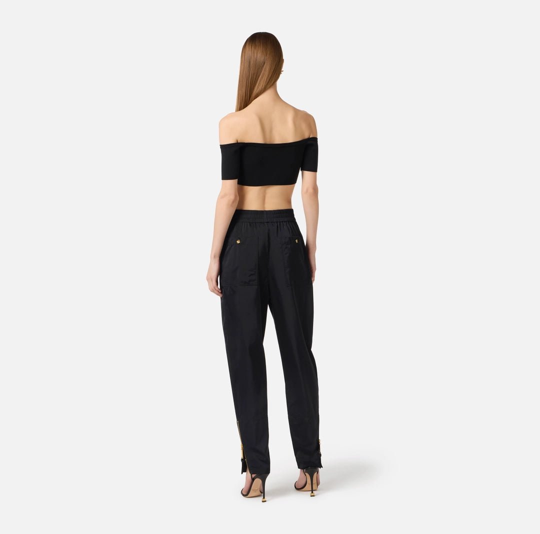Top in knit fabric