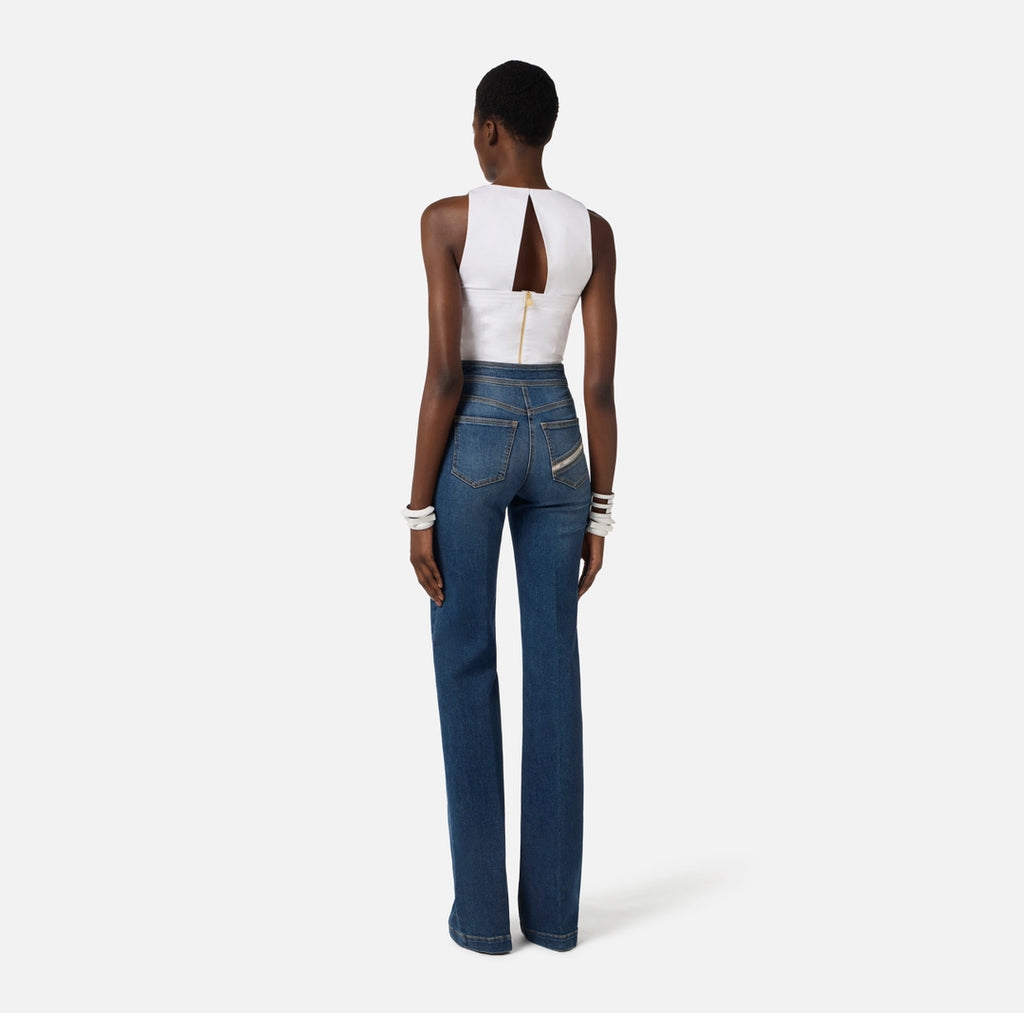 Stretch cotton top with flounce