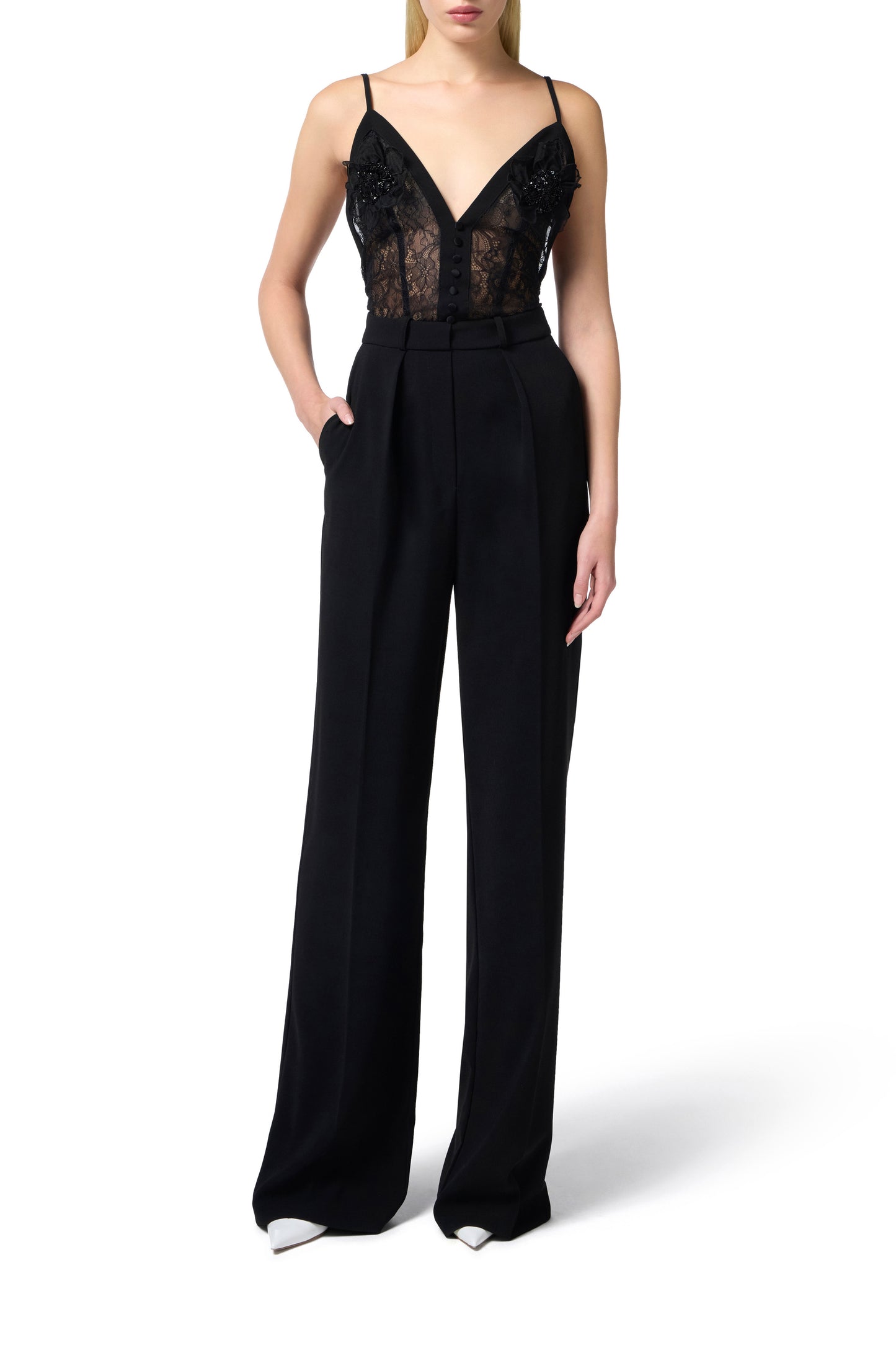 Jumpsuit in lightweight crêpe fabric with floral embroideries